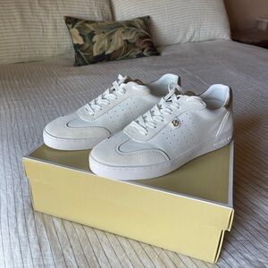 Brand New Michael Kors Scotty Lace Up Street Sneaker | White & Gold | Size: 9